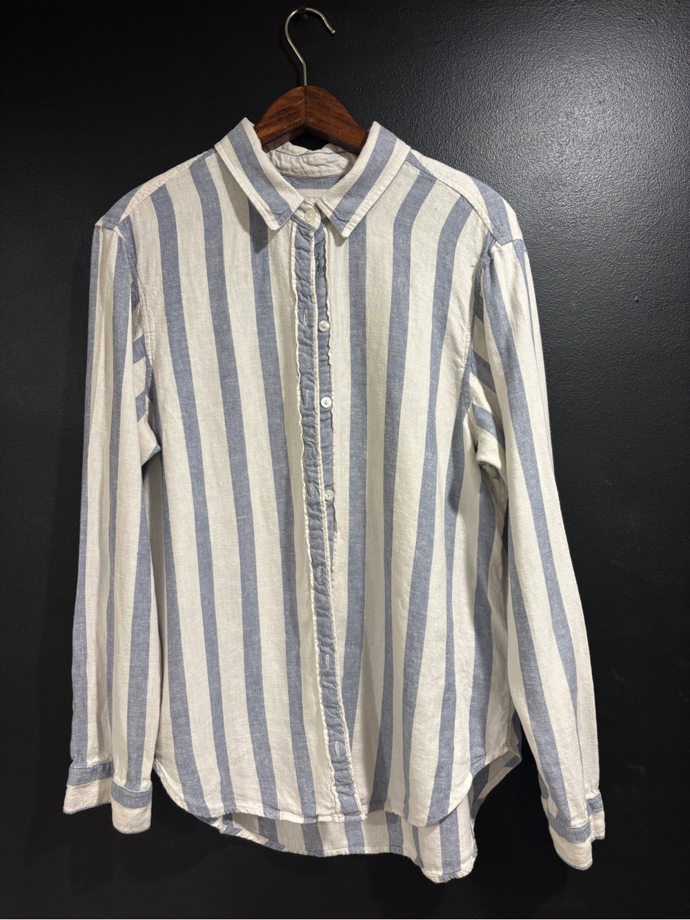 Abercrombie & Fitch Blue and White Vertical Stripe Button-Down Shirt